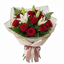 Букет цветов из:  Лилии и Розы в Ворсме