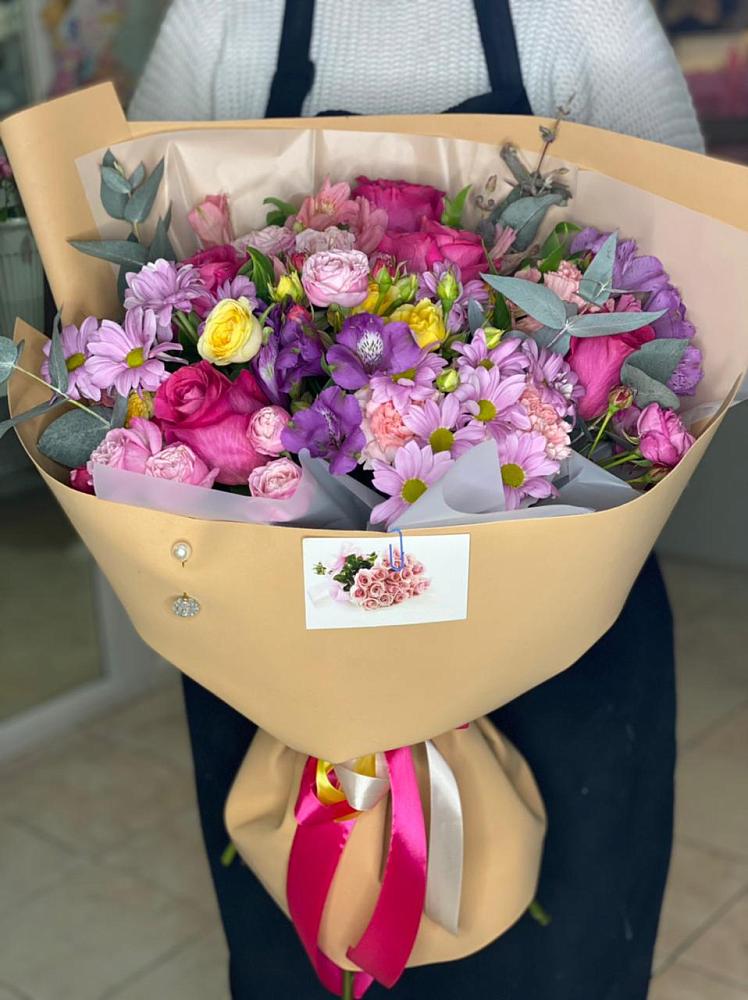 Букет цветов из: Хризантемы, Гвоздики и Альстромерии в Ворсме