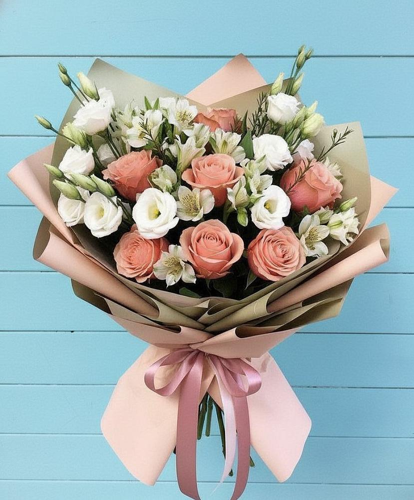 Букет цветов из: Розы, Альстромерии и Лизиантусы в Ворсме