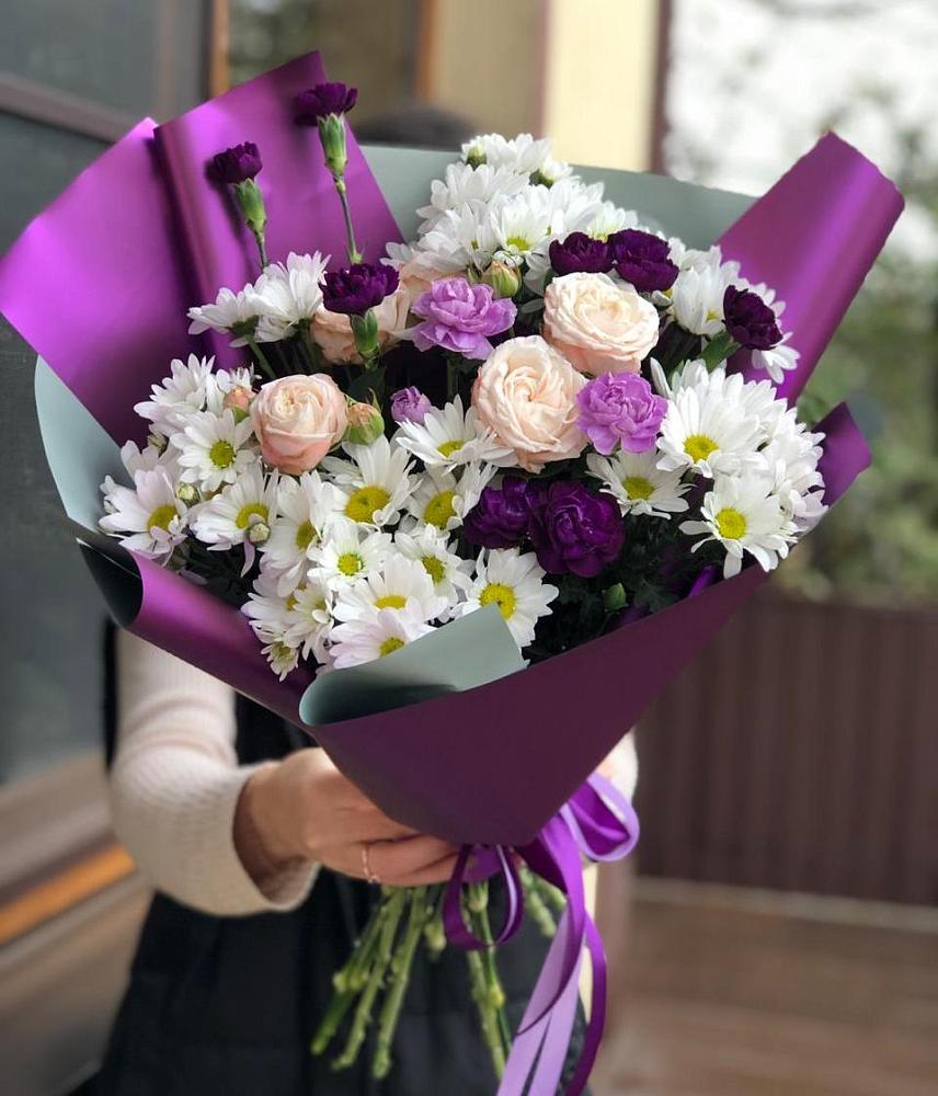 Букет цветов из: Хризантемы, Гвоздики и Розы в Ворсме