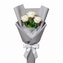 Букет 3 белые розы в Ворсме
