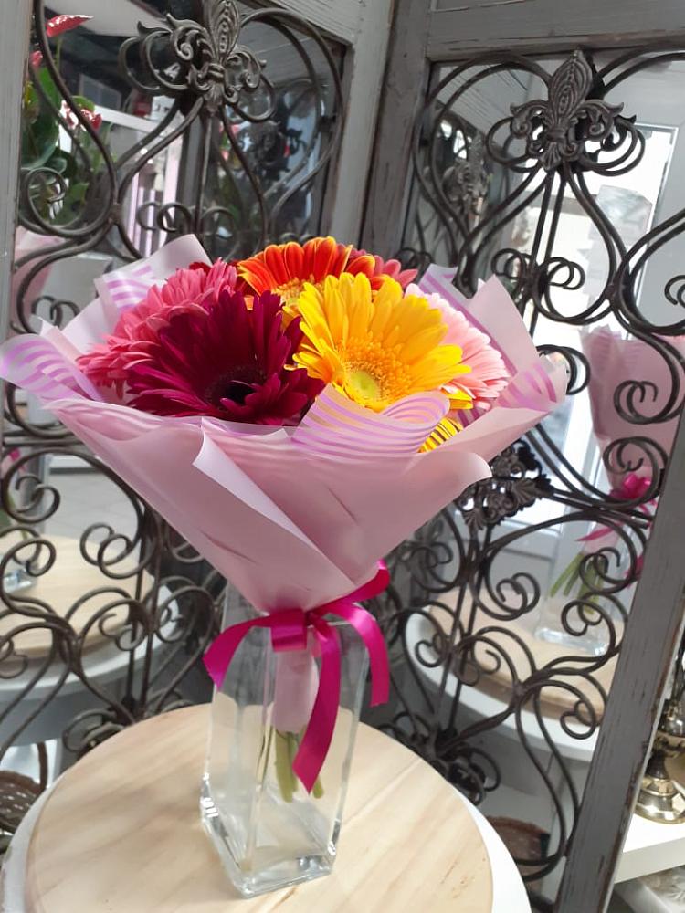 Букет цветов из: Герберы в Ворсме