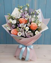 Букет цветов из:  Лизиантусы, Розы, Альстромерии и Гипсофила #REPLACE_PRED# Ворсме