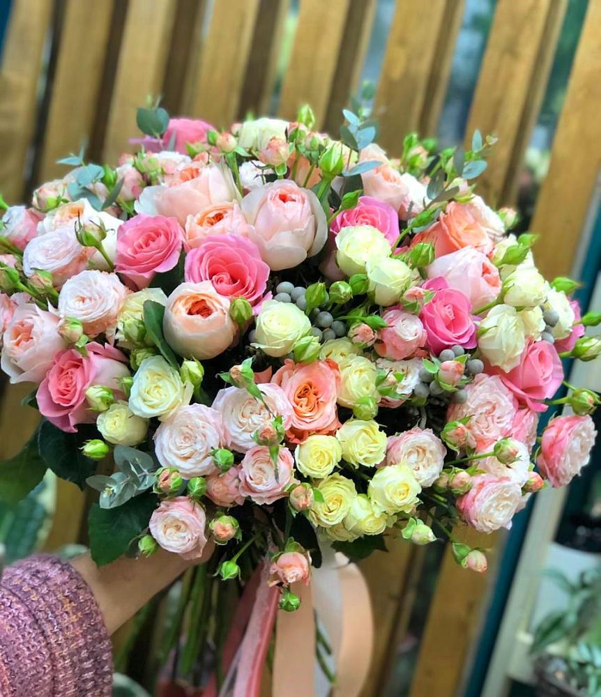 Букет цветов из: Розы в Ворсме