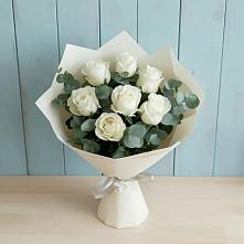 Букет Белые розы в Эвкалипте в Ворсме