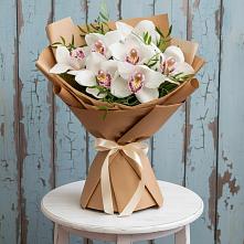 Букет цветов из:  Орхидеи и Розы в Ворсме