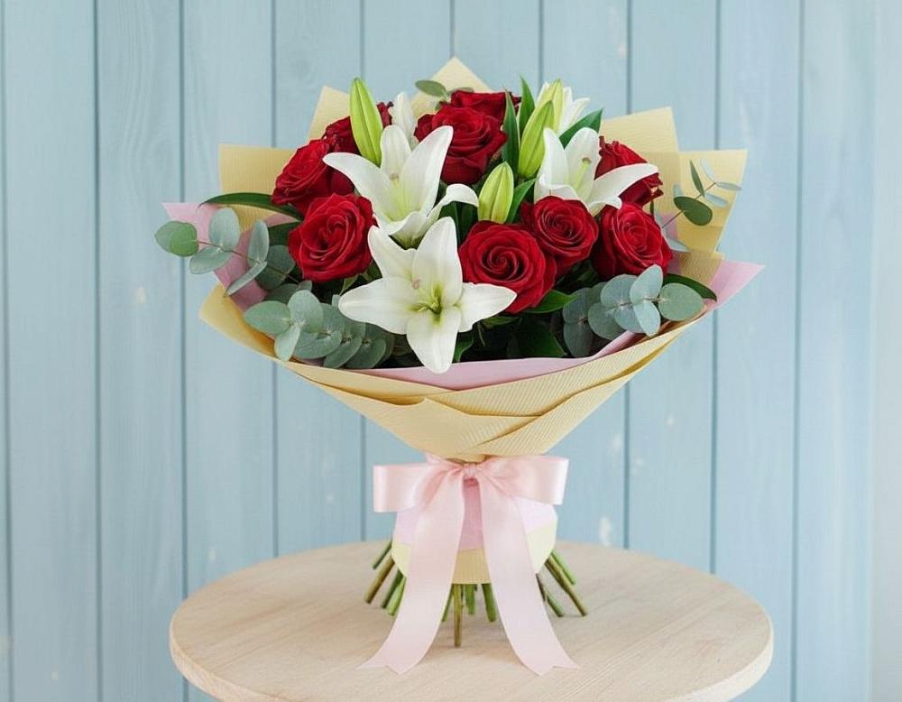 Букет цветов из: Лилии и Розы в Ворсме